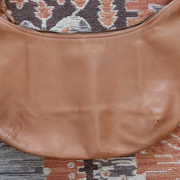 Madewell Saddle Leather Bag - Picture 5 of 5